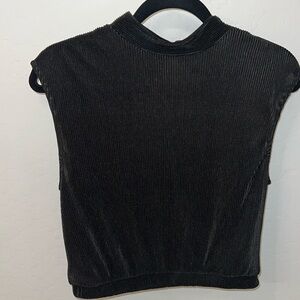 Ro & De sleeveless top.
